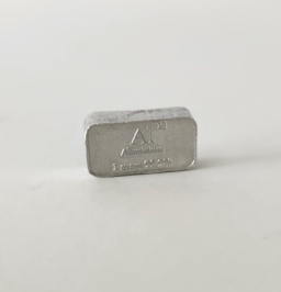 1 gram of Alumin(i)um in bullion form