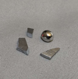 Three small chunks and a bead of Ruthenium