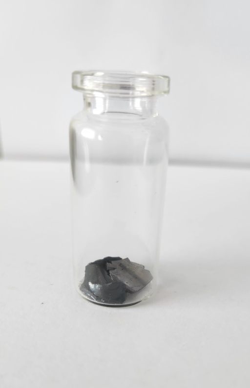 Small chunks of Selenium in a bottle